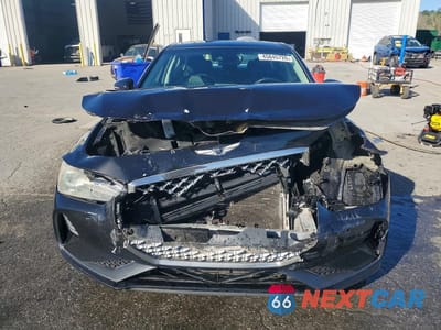 Piąte zdjęcie samochodu w środku: 2019 GENESIS G70 2.0T ADVANCED VIN:KMTG34LA6KU027198 - miniatura