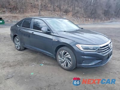 Czwarte zdjęcie samochodu z boku: 2021 VOLKSWAGEN JETTA SEL PREMIUM VIN:3VWG57BUXMM093439 - miniatura