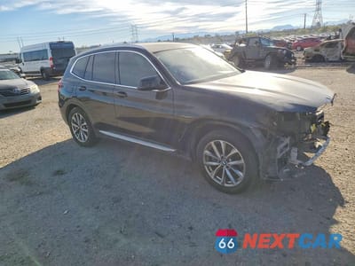 Czwarte zdjęcie samochodu z boku: 2019 BMW X3 SDRIVE30I VIN:5UXTR7C59KLE98799 - miniatura