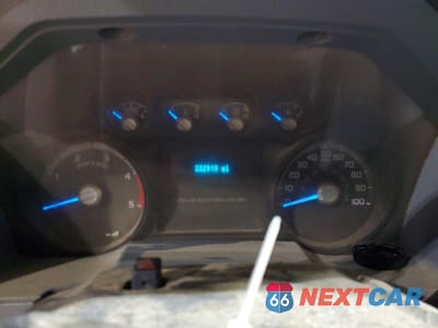Zdjęcie 9 z 12 samochodu: 2015 FORD F350 SUPER DUTY VIN:1FT8W3BT6FEA32943 - miniatura