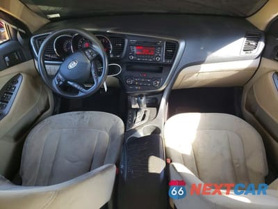 Zdjęcie 8 z 11 samochodu: 2011 KIA OPTIMA LX VIN:KNAGM4A7XB5127590 - miniatura