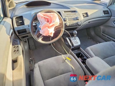 Zdjęcie 8 z 12 samochodu: 2007 HONDA CIVIC LX VIN:1HGFA165X7L054478 - miniatura