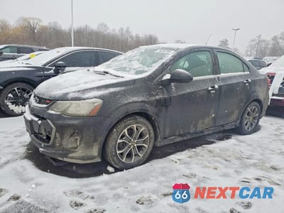 2017 CHEVROLET SONIC LT 1G1JD5SBXH4170643 - główne zdjęcie licytacji z USA - miniatura
