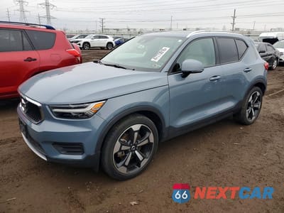 2020 VOLVO XC40 YV4162UK4L2263219 - główne zdjęcie licytacji z USA - miniatura