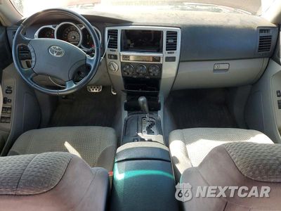 Zdjęcie 8 z 11 samochodu: 2005 TOYOTA 4RUNNER SR5 VIN:JTEBU14R058043737 - miniatura