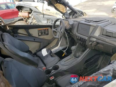 Piąte zdjęcie samochodu w środku: 2024 POLARIS RZR PRO XP 4 SPORT UTILITY VEHICLE VIN:3NSR4E926RG062202 - miniatura