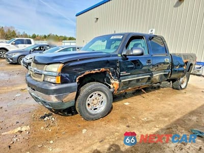 2005 CHEVROLET SILVERADO K2500 HEAVY DUTY 1GCHK23205F898545 - główne zdjęcie licytacji z USA - miniatura
