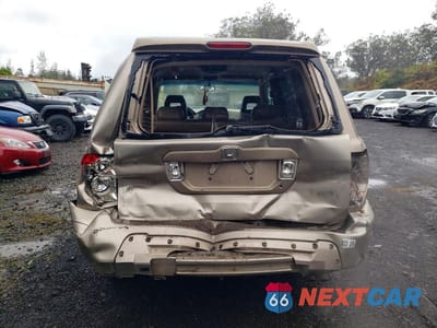 Zdjęcie 6 z 13 samochodu: 2004 HONDA PILOT EXL VIN:2HKYF18504H508548 - miniatura