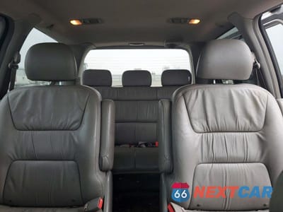 Zdjęcie 10 z 13 samochodu: 2002 HONDA ODYSSEY EXL VIN:2HKRL18952H515783 - miniatura