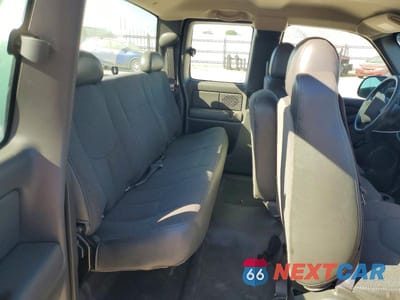 Zdjęcie 10 z 11 samochodu: 2005 CHEVROLET SILVERADO C1500 VIN:1GCEC19X45Z141157 - miniatura