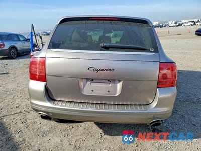 Zdjęcie 6 z 13 samochodu: 2005 PORSCHE CAYENNE VIN:WP1AA29P65LA23168 - miniatura