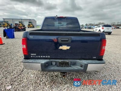Zdjęcie 6 z 11 samochodu: 2011 CHEVROLET SILVERADO K1500 LS VIN:3GCPKREA0BG236578 - miniatura