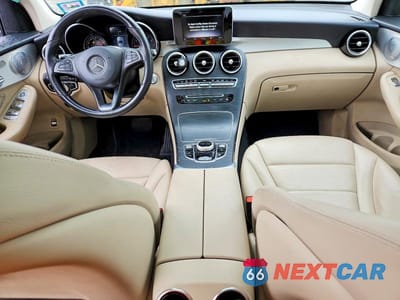 Zdjęcie 8 z 12 samochodu: 2019 MERCEDES-BENZ GLC 300 4MATIC VIN:WDC0G4KB3KV177613 - miniatura