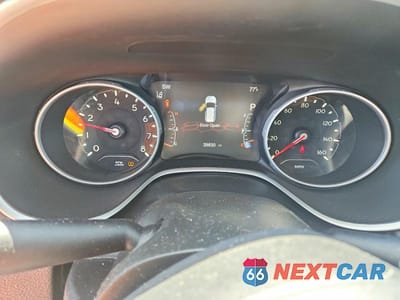 Zdjęcie 9 z 12 samochodu: 2020 JEEP COMPASS LATITUDE VIN:3C4NJDBB4LT228213 - miniatura