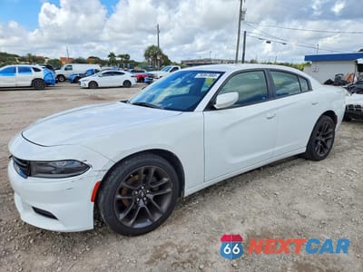 2020 DODGE CHARGER SXT 2C3CDXBG9LH125782 - główne zdjęcie licytacji z USA - miniatura