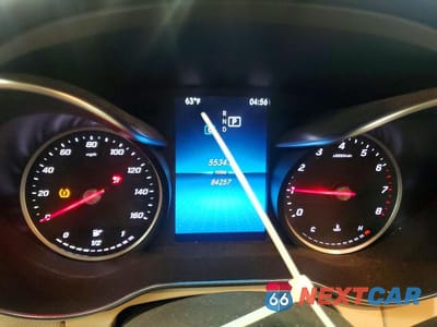 Zdjęcie 9 z 12 samochodu: 2019 MERCEDES-BENZ C 300 4MATIC VIN:55SWF8EB6KU318368 - miniatura