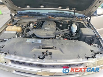 Zdjęcie 12 z 13 samochodu: 2005 CHEVROLET SUBURBAN C1500 VIN:3GNEC16Z95G152555 - miniatura