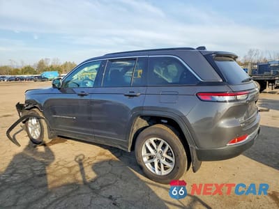 Drugie zdjęcie samochodu z przodu: 2025 JEEP GRAND CHEROKEE LAREDO VIN:1C4RJHAG1SC344176 - miniatura