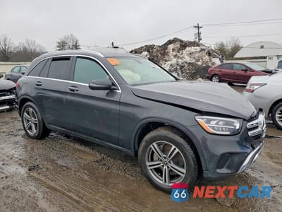 Czwarte zdjęcie samochodu z boku: 2020 MERCEDES-BENZ GLC 300 4MATIC VIN:WDC0G8EBXLF744415 - miniatura