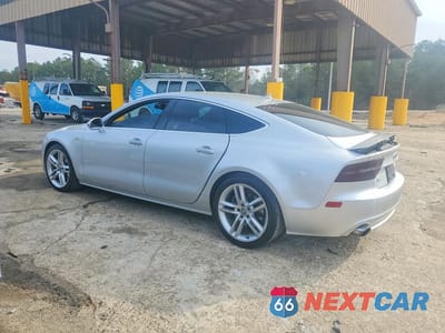 Drugie zdjęcie samochodu z przodu: 2014 AUDI A7 PREMIUM PLUS VIN:WAUWGAFC8EN098425 - miniatura