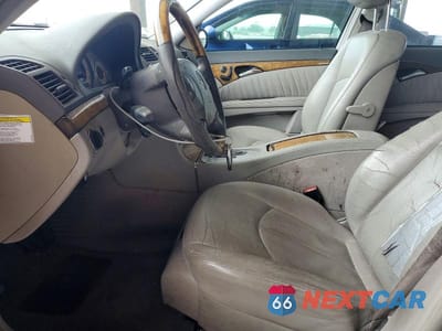 Zdjęcie 7 z 12 samochodu: 2006 MERCEDES-BENZ E 350 VIN:WDBUF56J86A901003 - miniatura