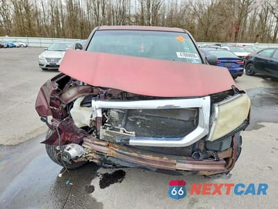 Piąte zdjęcie samochodu w środku: 2010 HONDA PILOT LX VIN:5FNYF4H29AB004548 - miniatura