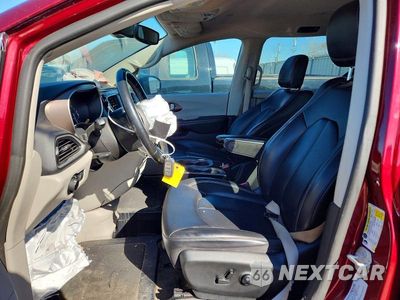 Zdjęcie 7 z 12 samochodu: 2021 CHRYSLER VOYAGER LXI VIN:2C4RC1DG4MR526722 - miniatura