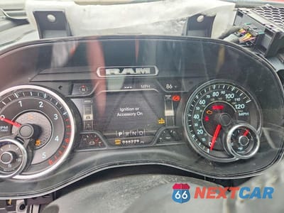 Zdjęcie 9 z 12 samochodu: 2020 RAM 3500 LARAMIE VIN:3C63RRML9LG166830 - miniatura