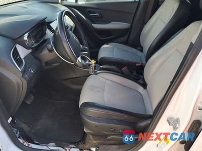 Zdjęcie 7 z 12 samochodu: 2022 CHEVROLET TRAX 1LT VIN:KL7CJPSM1NB533549 - miniatura