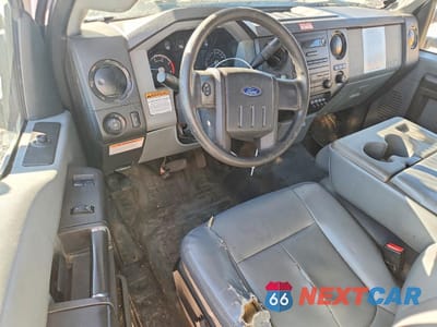 Zdjęcie 8 z 12 samochodu: 2016 FORD F550 SUPER DUTY BUCKET TRUCK VIN:1FDUF5HT3GEB43187 - miniatura