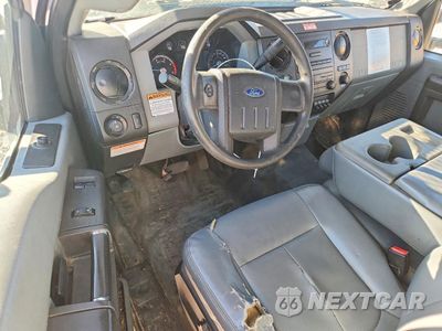 Zdjęcie 8 z 12 samochodu: 2016 FORD F550 SUPER DUTY BUCKET TRUCK VIN:1FDUF5HT3GEB43187 - miniatura