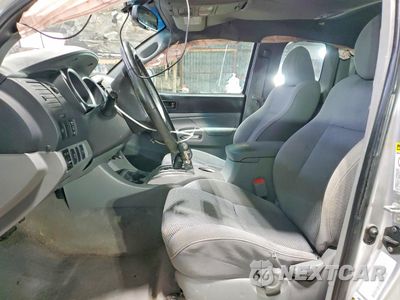 Zdjęcie 7 z 13 samochodu: 2011 TOYOTA TACOMA V6 VIN:5TFUU4EN6BX020331 - miniatura