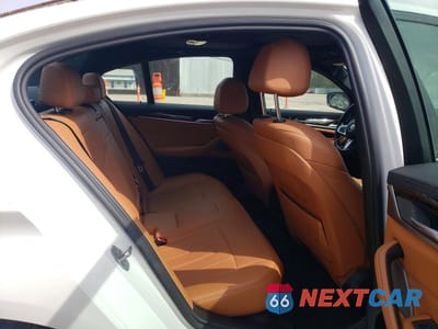 Zdjęcie 10 z 13 samochodu: 2023 BMW 540 I VIN:WBA53BJ07PWY00662 - miniatura