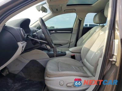 Zdjęcie 7 z 11 samochodu: 2015 AUDI A3 PREMIUM VIN:WAUBFGFF8F1054111 - miniatura