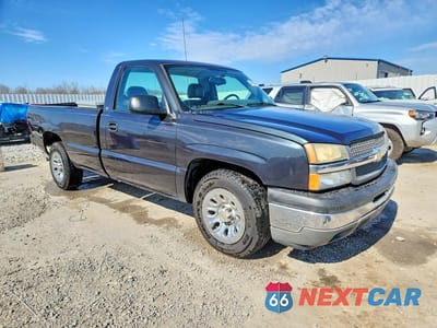 Czwarte zdjęcie samochodu z boku: 2005 CHEVROLET SILVERADO C1500 VIN:1GCEC14X55Z254784 - miniatura