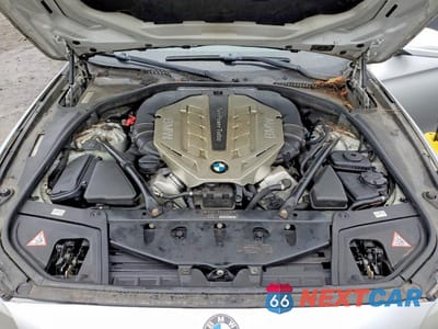 Zdjęcie 11 z 12 samochodu: 2011 BMW 550 XI VIN:WBAFU9C50BC278082 - miniatura