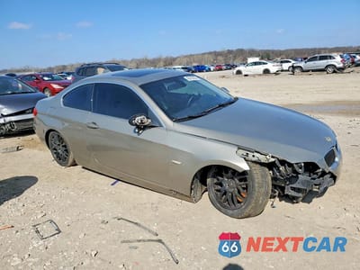 Czwarte zdjęcie samochodu z boku: 2009 BMW 335 XI VIN:WBAWC73529E068699 - miniatura