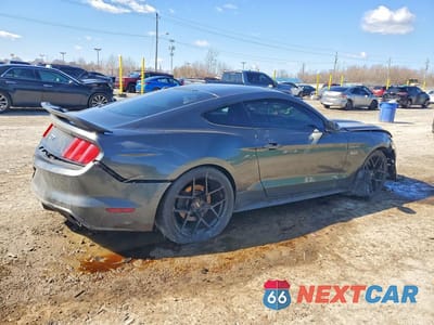 Trzecie zdjęcie samochodu z tyłu: 2016 FORD MUSTANG GT VIN:1FA6P8CF5G5241575 - miniatura