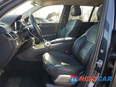 Zdjęcie 7 z 12 samochodu: 2015 MERCEDES-BENZ GL 550 4MATIC VIN:4JGDF7DE8FA551094 - miniatura