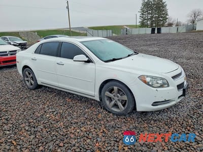 Czwarte zdjęcie samochodu z boku: 2012 CHEVROLET MALIBU 1LT VIN:1G1ZC5E00CF342370 - miniatura