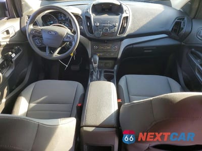 Zdjęcie 8 z 12 samochodu: 2019 FORD ESCAPE S VIN:1FMCU0F70KUB63065 - miniatura