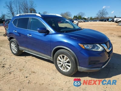 Czwarte zdjęcie samochodu z boku: 2017 NISSAN ROGUE SV VIN:KNMAT2MVXHP584682 - miniatura