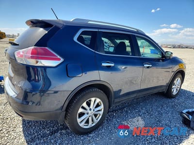 Trzecie zdjęcie samochodu z tyłu: 2015 NISSAN ROGUE SV VIN:5N1AT2MV6FC925513 - miniatura