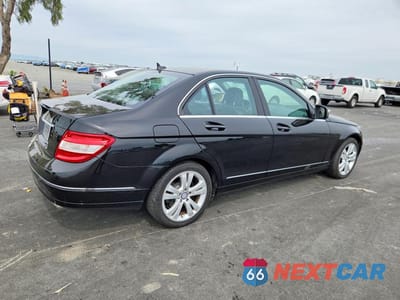 Trzecie zdjęcie samochodu z tyłu: 2008 MERCEDES-BENZ C 300 VIN:WDDGF54X38F016418 - miniatura