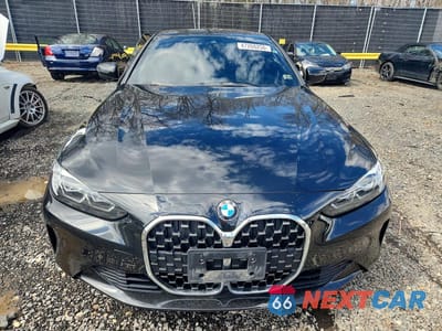 Piąte zdjęcie samochodu w środku: 2021 BMW 430I VIN:WBA53AP01MCG24998 - miniatura