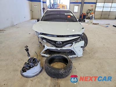 Piąte zdjęcie samochodu w środku: 2023 TOYOTA CAMRY XSE V6 VIN:4T1KZ1AK4PU078915 - miniatura