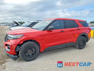 2022 FORD EXPLORER POLICE INTERCEPTOR 1FM5K8AW8NNA00433 - główne zdjęcie licytacji z USA - miniatura