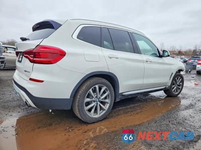 Trzecie zdjęcie samochodu z tyłu: 2019 BMW X3 XDRIVE30I VIN:5UXTR9C56KLP86322 - miniatura