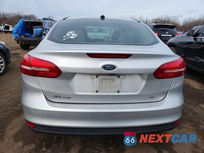 Zdjęcie 6 z 11 samochodu: 2017 FORD FOCUS SE VIN:1FADP3F21HL312335 - miniatura