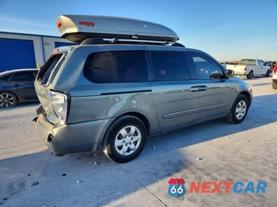 Trzecie zdjęcie samochodu z tyłu: 2007 KIA SEDONA BASE VIN:KNDMB233276167996 - miniatura